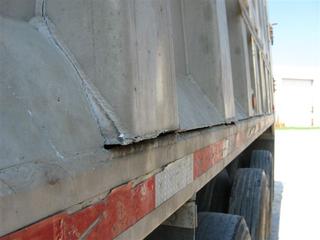 1995 J&B aluminum end-dump Salvage 1995 J&B aluminum end-dump Salvage