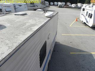 1995 FLEETWOOD PROWLER M29S 30' TRVEL TRAILER Salvage
