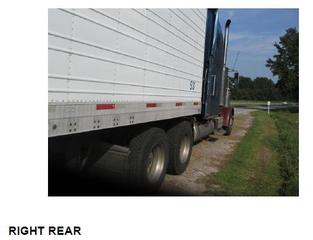 2000 Freightliner Salvage