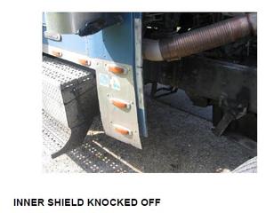 2000 Freightliner Salvage