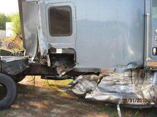 2006 KENWORTH T600 STUDIO SLPR Salvage