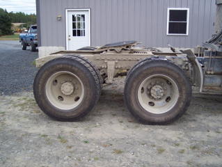 1999 FREIGHTLINER FLD HD Salvage 1999 FREIGHTLINER FLD HD Salvage