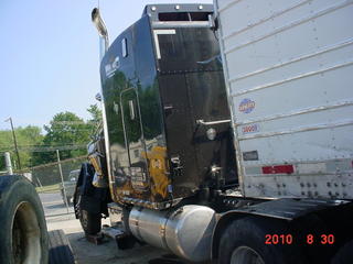 2001 Peterbilt, 379 Unitbilt Salvage 2001 Peterbilt, 379 Unitbilt Salvage