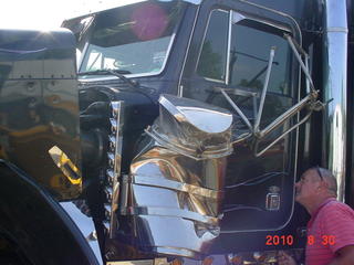 2001 Peterbilt, 379 Unitbilt Salvage 2001 Peterbilt, 379 Unitbilt Salvage