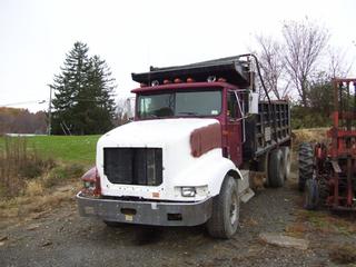 1995 IHC Tri Axle Dump Salvage 1995 IHC Tri Axle Dump Salvage