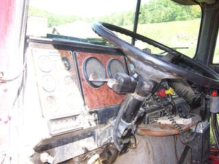 1995 IHC Tri Axle Dump Salvage 1995 IHC Tri Axle Dump Salvage