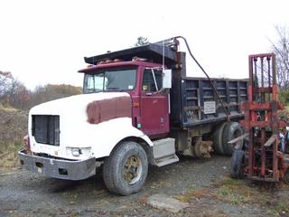 1995 IHC Tri Axle Dump Salvage