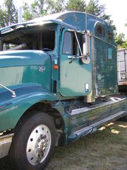 1997 IH 9400 Eagle Salvage 1997 IH 9400 Eagle Salvage