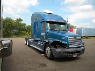 1998 Freightliner Century Salvage 1998 Freightliner Century Salvage
