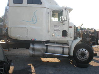 1998 International 9400 Salvage 1998 International 9400 Salvage