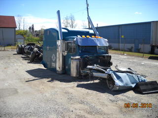 1996 PETERBILT 379 Salvage
