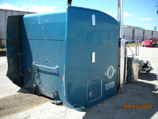 1996 PETERBILT 379 Salvage