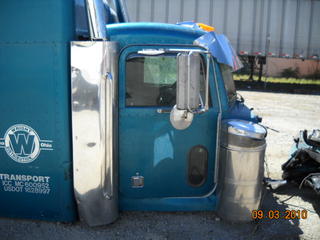 1996 PETERBILT 379 Salvage