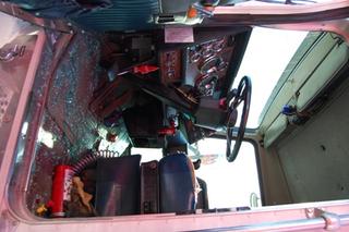 2000 Kenworth T-600 Salvage 2000 Kenworth T-600 Salvage