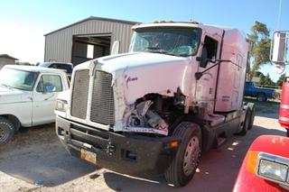 2000 Kenworth T-600 Salvage