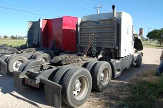 2000 Kenworth T-600 Salvage 2000 Kenworth T-600 Salvage