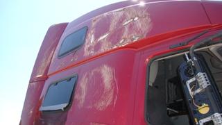 2011 Volvo VNL Salvage 2011 Volvo VNL Salvage